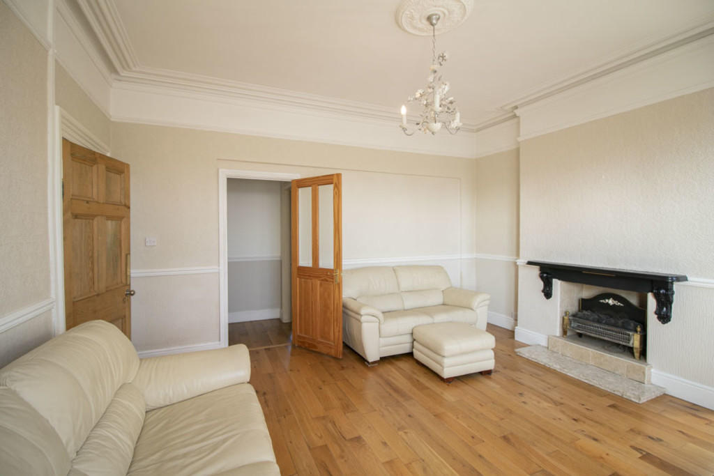 5 bedroom terraced house for sale in Windsor Esplanade, Cardiff, CF10