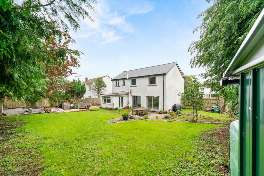 4 bedroom detached house for sale in Y Parc, Groesfaen, CF72