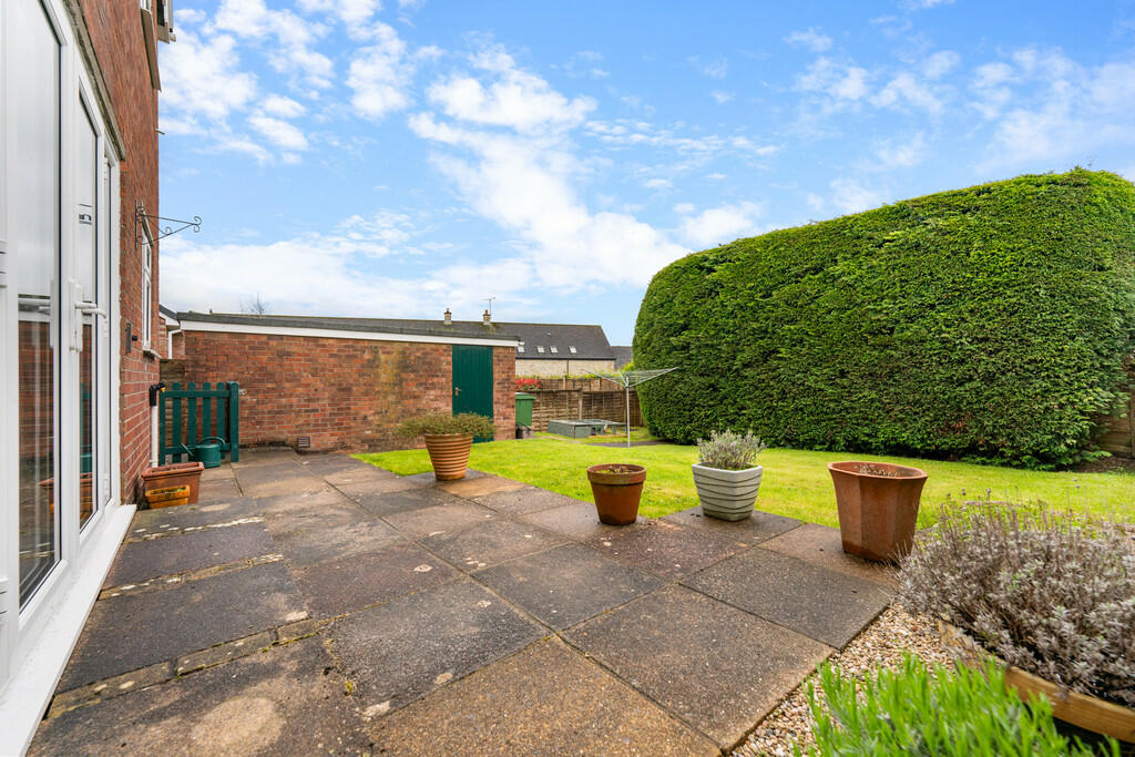 Additional property image - Parc-y-coed, Creigiau, Cardiff