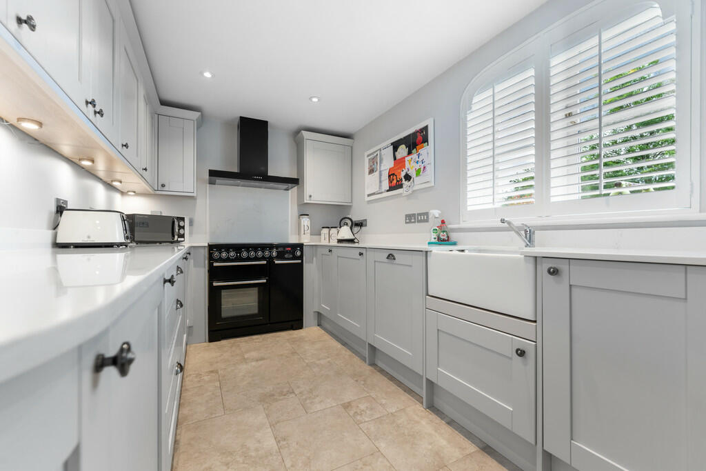 Additional property image - Croffta Lane, Groesfaen, Pontyclun