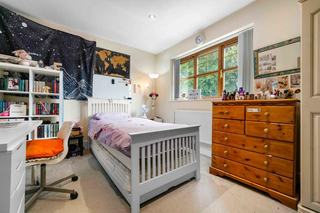 Additional property image - Maes Y Crofft, Morganstown, Cardiff
