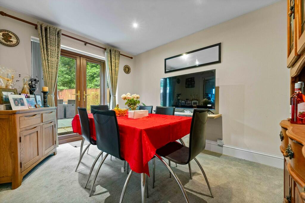 Additional property image - Maes Y Crofft, Morganstown, Cardiff