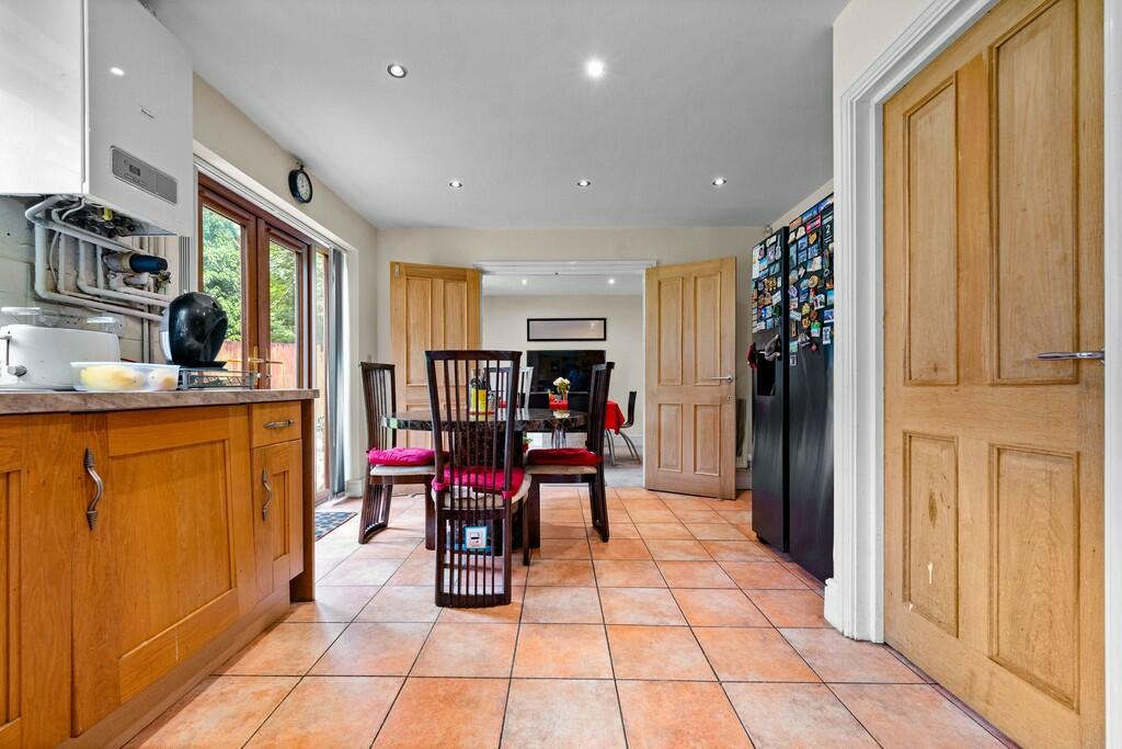 Additional property image - Maes Y Crofft, Morganstown, Cardiff
