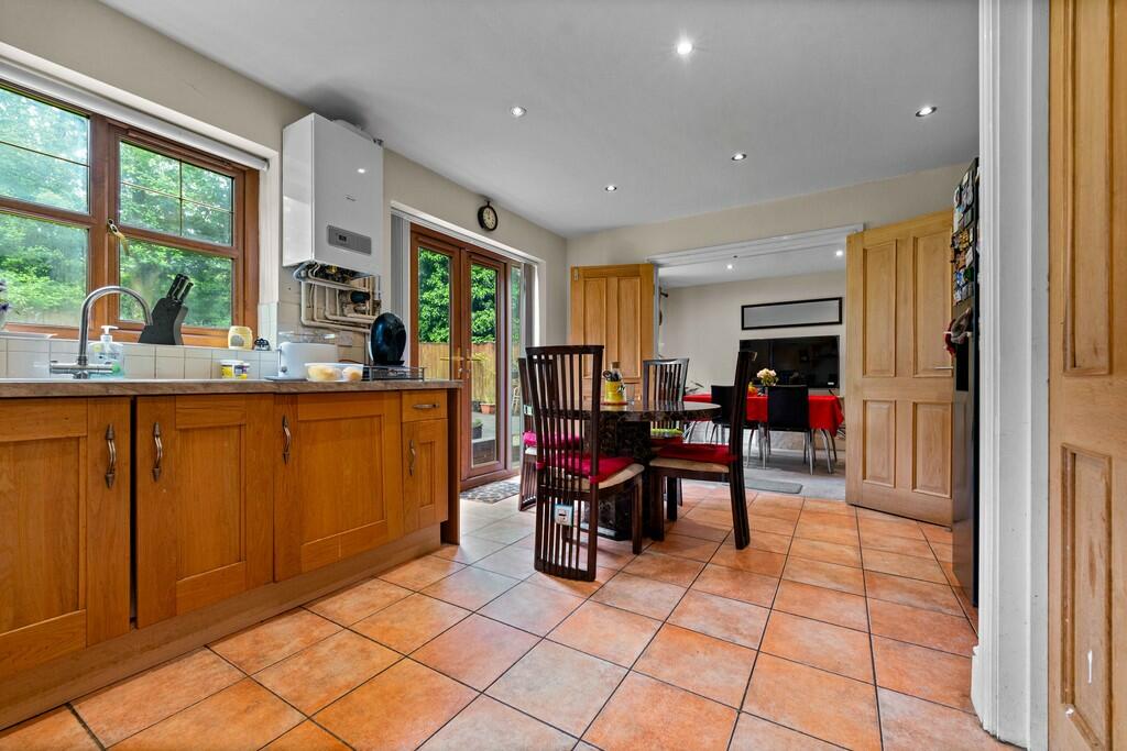 Additional property image - Maes Y Crofft, Morganstown, Cardiff