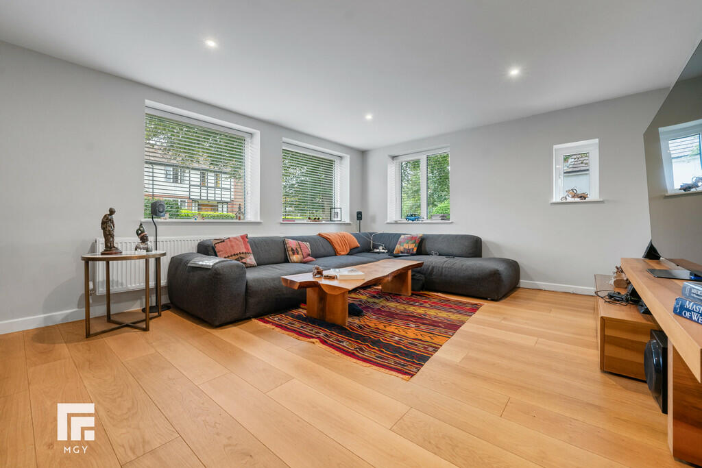Additional property image - Bruton Place, Llandaff, Cardiff