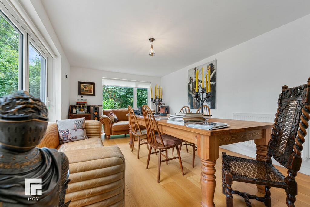 Additional property image - Bruton Place, Llandaff, Cardiff