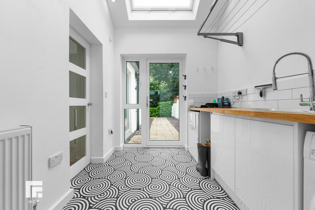 Additional property image - Bruton Place, Llandaff, Cardiff