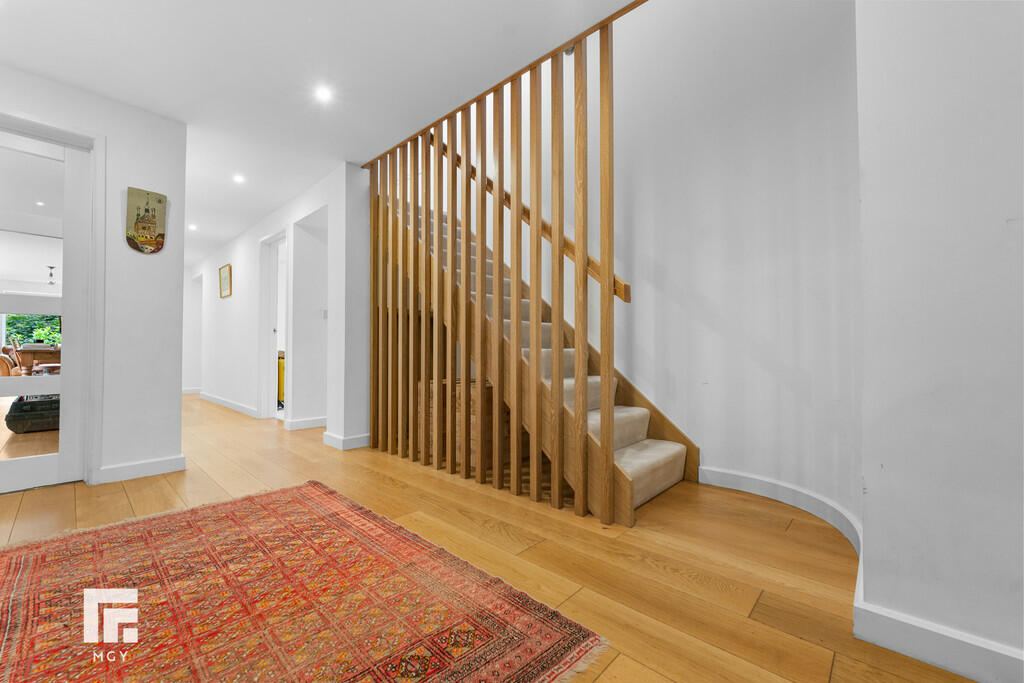 Additional property image - Bruton Place, Llandaff, Cardiff