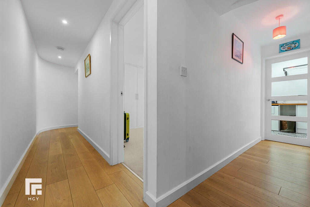 Additional property image - Bruton Place, Llandaff, Cardiff