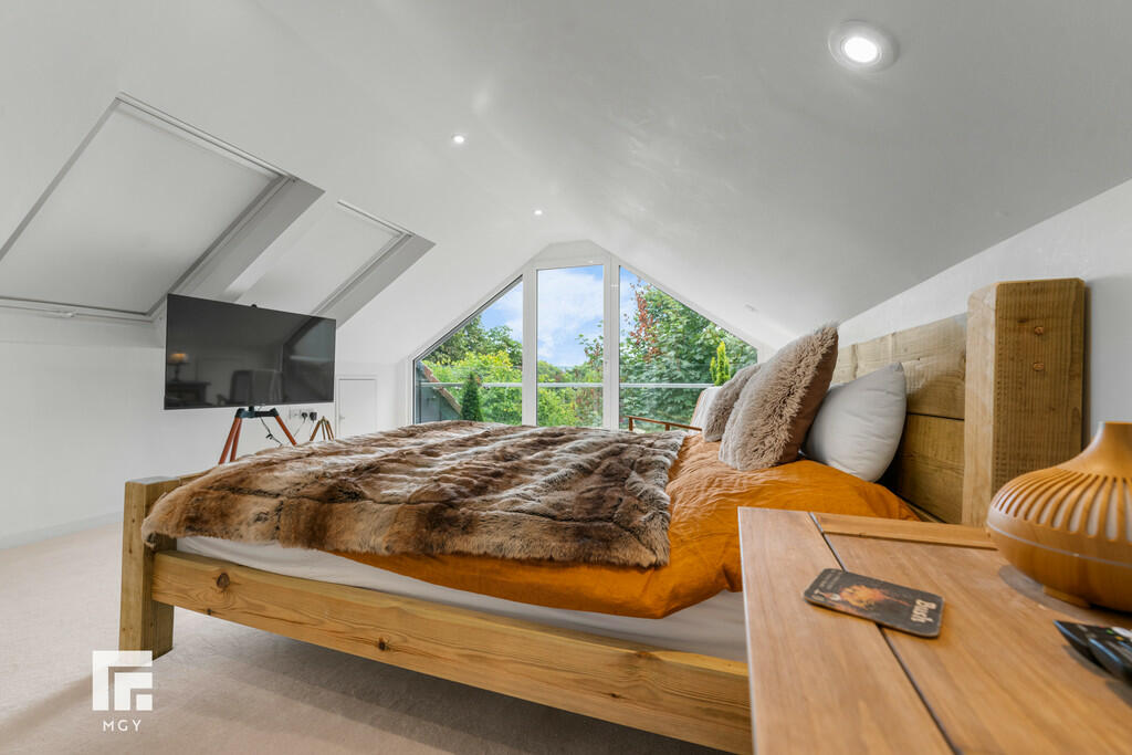 Additional property image - Bruton Place, Llandaff, Cardiff