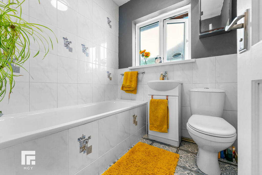 Additional property image - Castle View, Tongwynlais, Cardiff