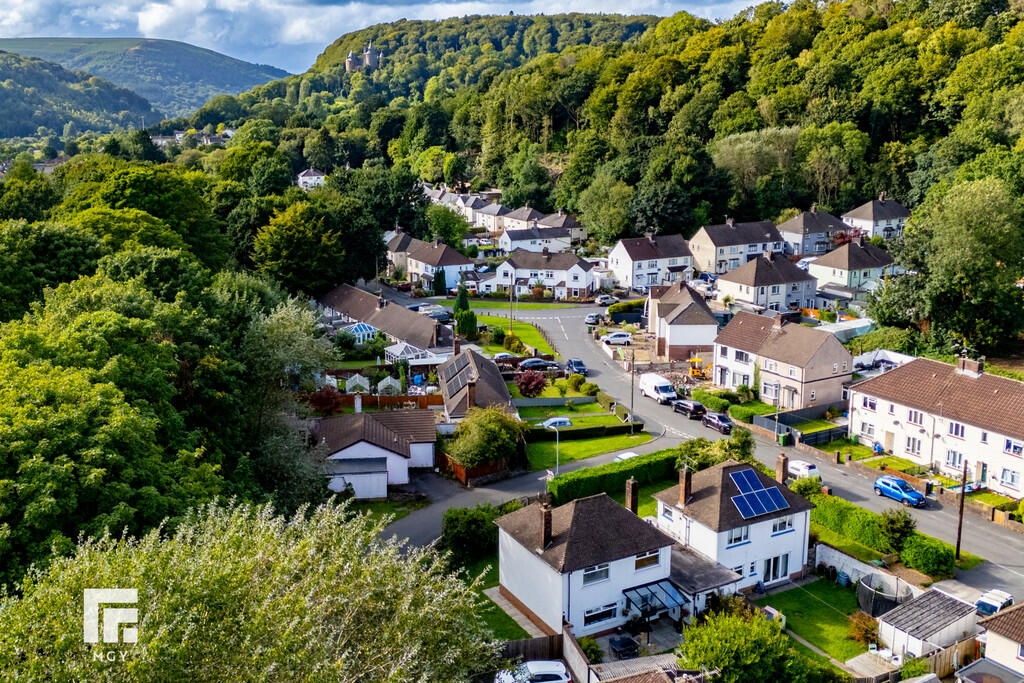 Additional property image - Castle View, Tongwynlais, Cardiff