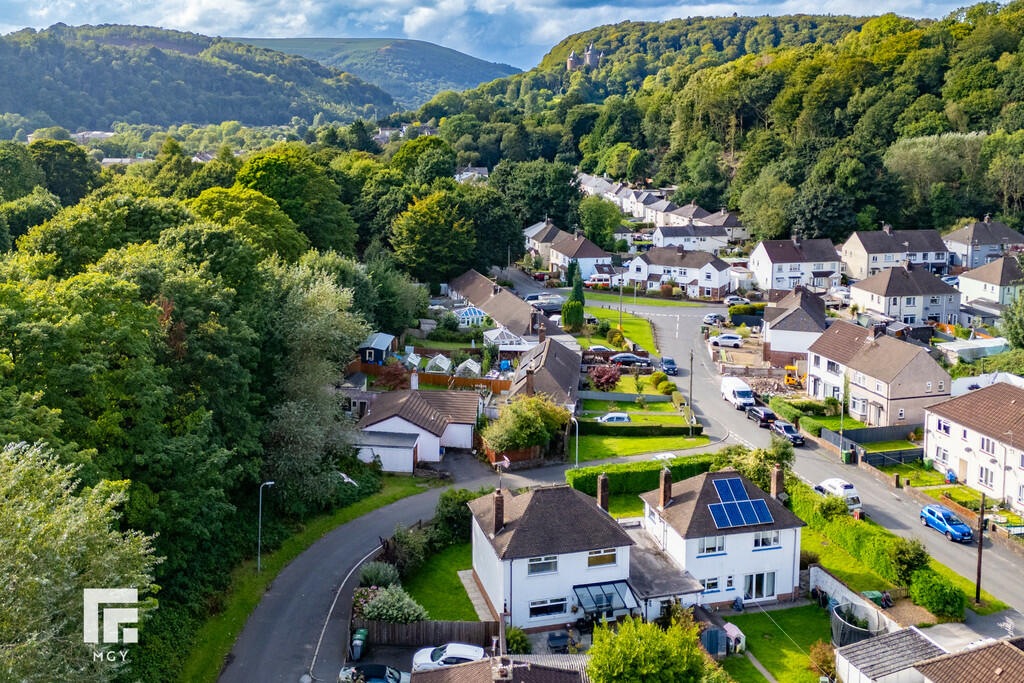 Additional property image - Castle View, Tongwynlais, Cardiff