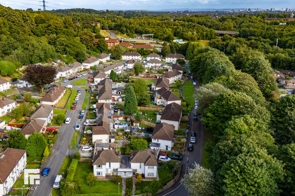 Additional property image - Castle View, Tongwynlais, Cardiff