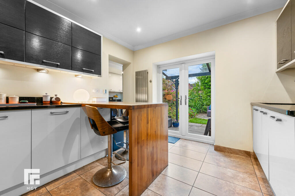 Additional property image - Castle View, Tongwynlais, Cardiff
