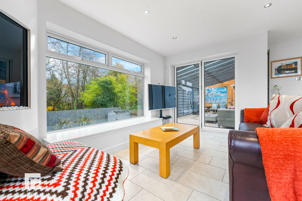 Additional property image - Dan-y-bryn Avenue, Radyr, Cardiff