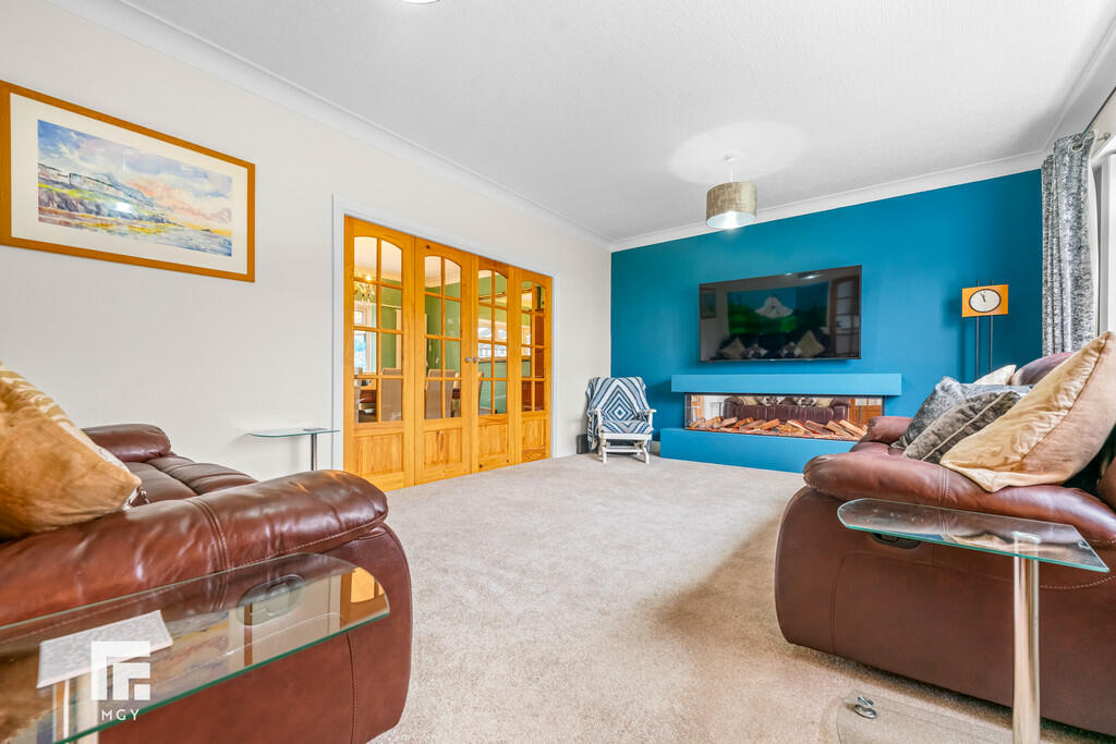 Additional property image - Dan-y-bryn Avenue, Radyr, Cardiff