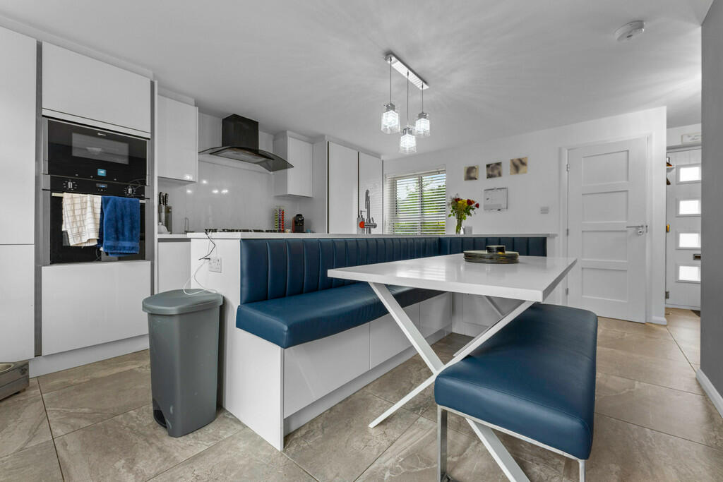 Additional property image - Bryn Calch, Morganstown, Cardiff