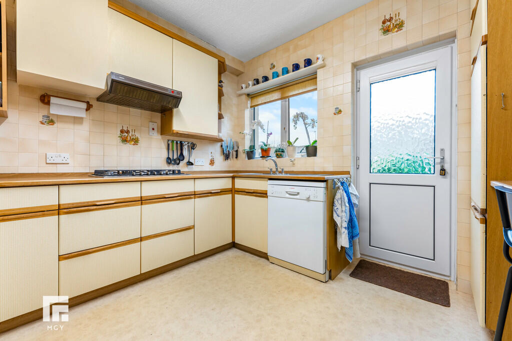 Additional property image - Dan-y-bryn Close, Radyr