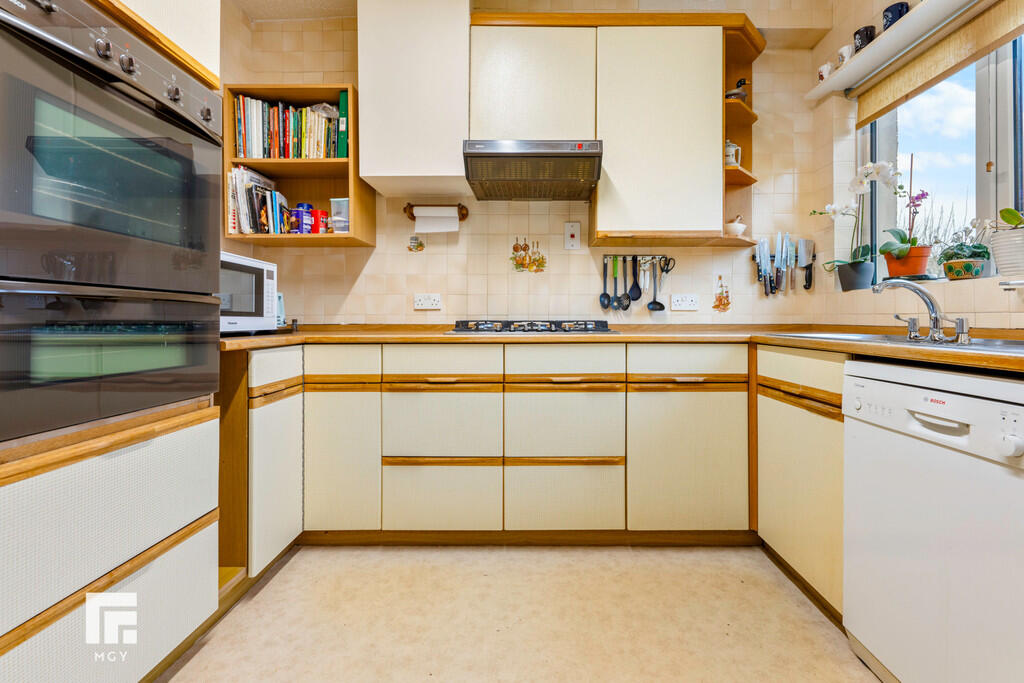 Additional property image - Dan-y-bryn Close, Radyr