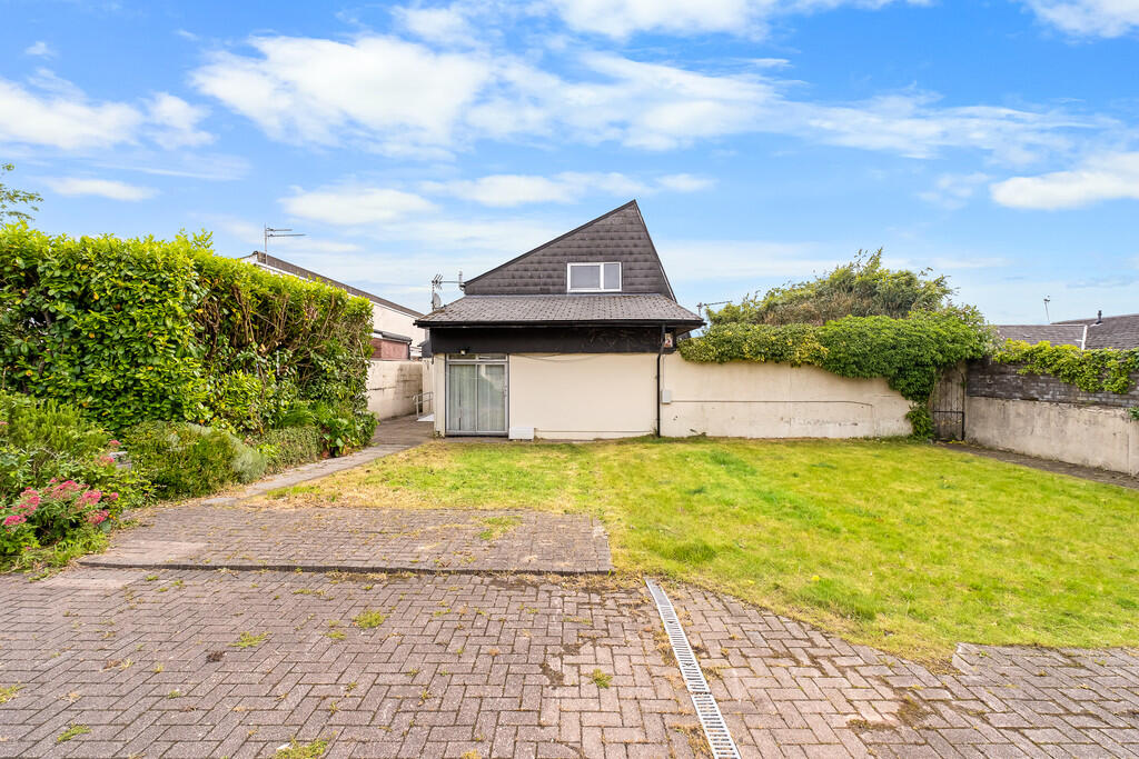 Main image of property: Kingsacre, Llantwit Fardre, Pontypridd