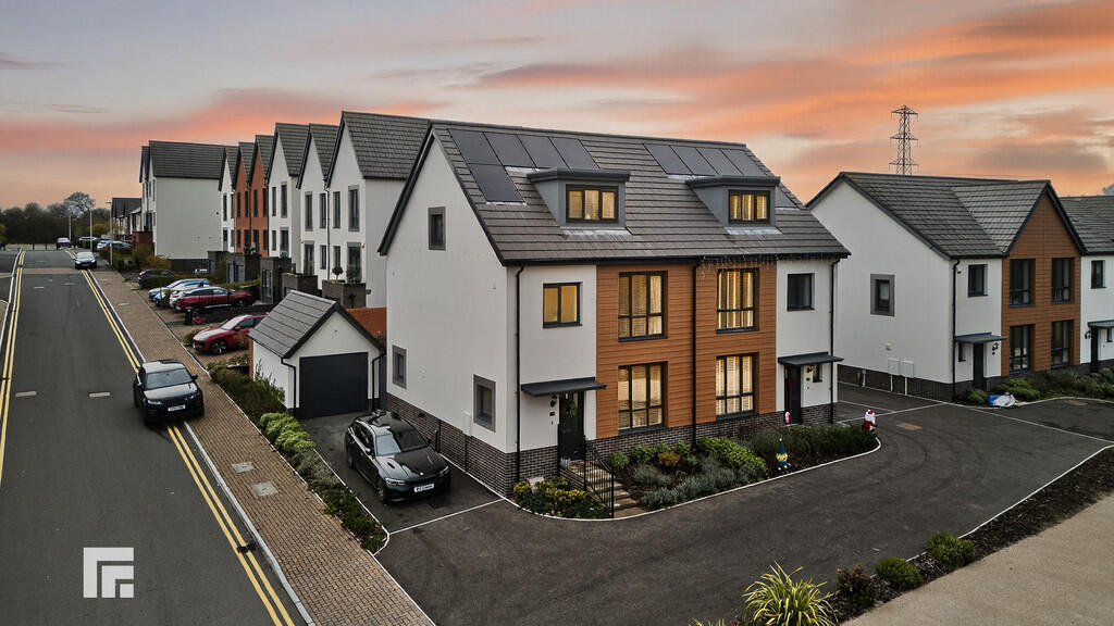 Main image of property: Heol Cynwrig, Cardiff