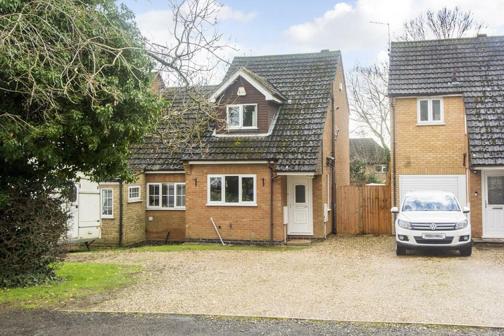 2 bedroom end of terrace house for sale in Laughton Road, Lubenham, LE16