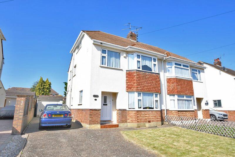 3 bedroom house for sale in Copsewood Way, Bearsted, ME15