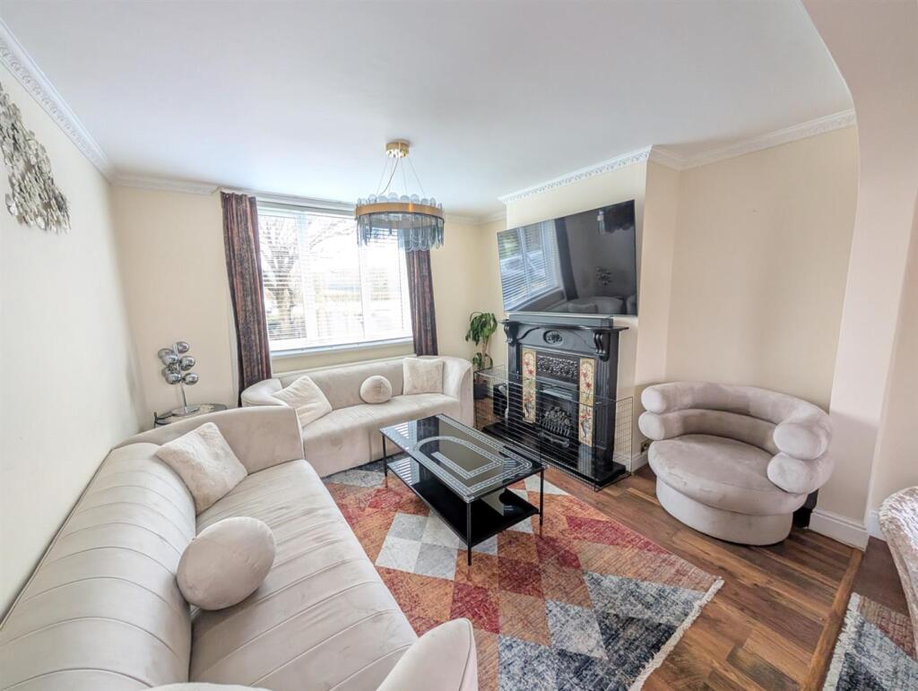 Additional property image - Watling Street, Grendon
