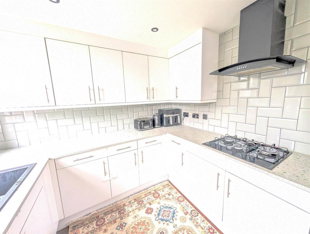 Additional property image - Watling Street, Grendon
