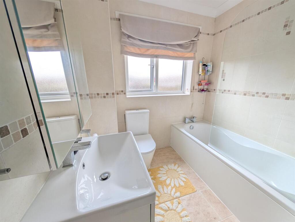 Additional property image - Watling Street, Grendon