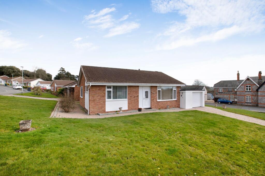 Main image of property: Grange Park, Bishopsteignton, TQ14