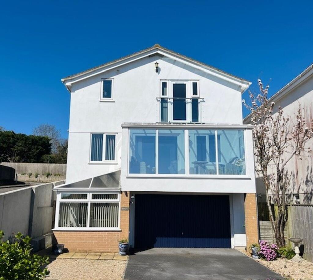 Main image of property: Cedar Close, Teignmouth, TQ14