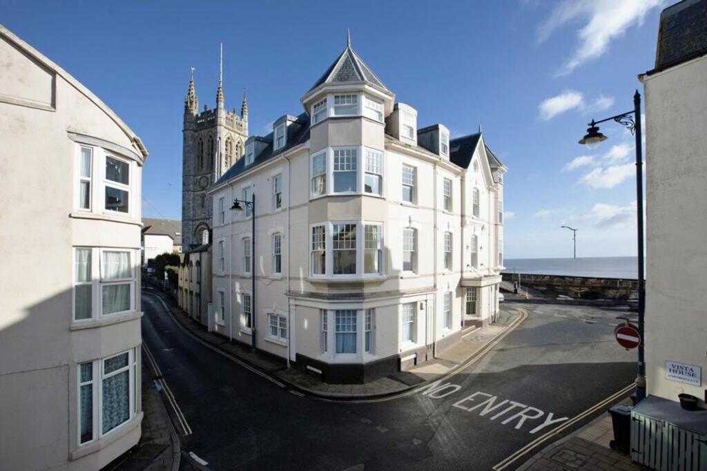 Main image of property: Den Promenade, Beach Court Den Promenade, TQ14