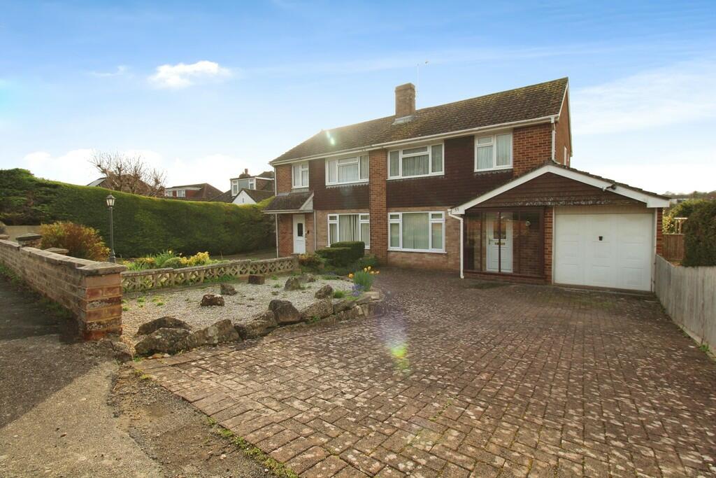 3 bedroom semidetached house for sale in Church Road, Laverstock