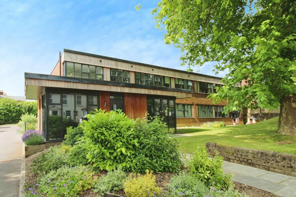 2 bedroom apartment for sale in Wyndham Road, Salisbury, SP1