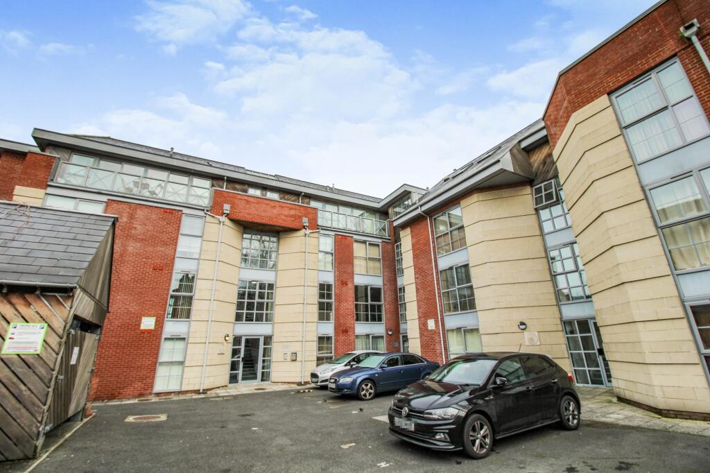 Main image of property: Fisherton Street, Salisbury, SP2