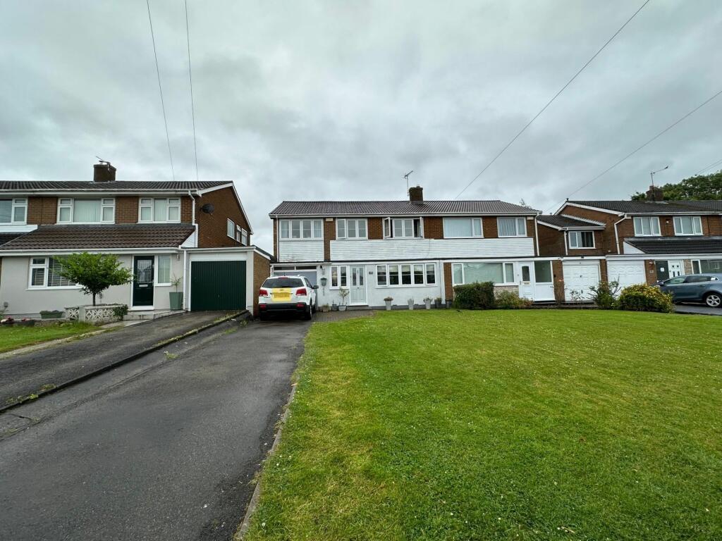 5 bedroom semidetached house for sale in Thorndale Road, Belmont, DH1