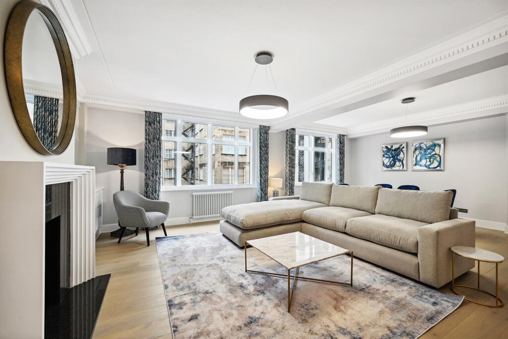 Main image of property: 2 bedroom 2nd Floor Flat in Richmond Court