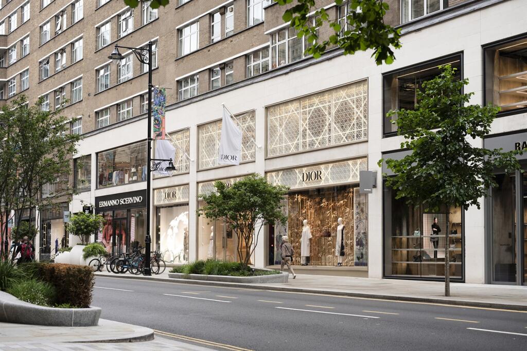 Main image of property: 2 bedroom 2nd Floor Flat in Richmond Court