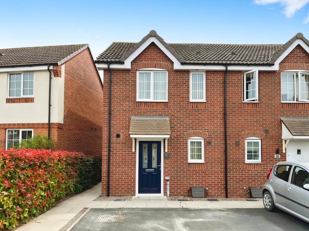 Main image of property: Crump Way, Evesham, WR11