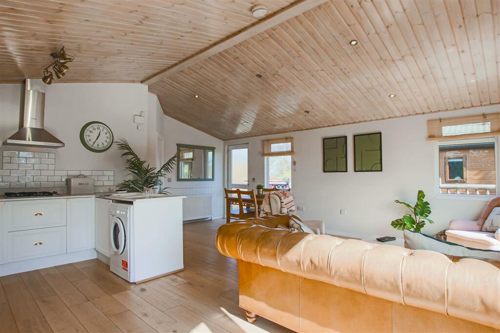 2 bedroom park home for sale in Mill Lane, Gisburn, BB7