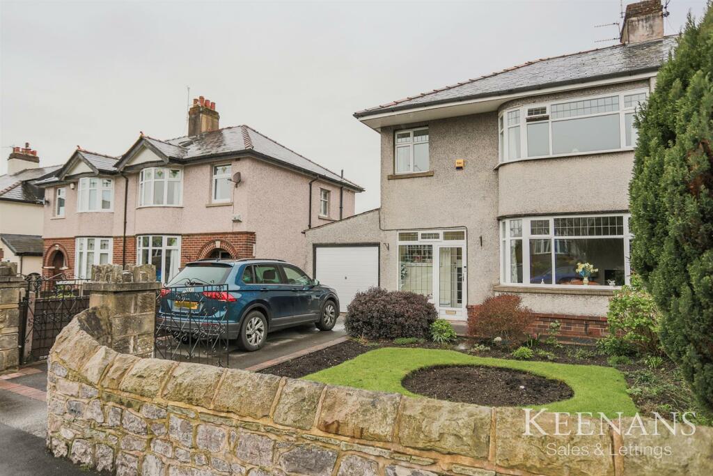 3 bedroom semidetached house for sale in Chatburn Road, Clitheroe, BB7