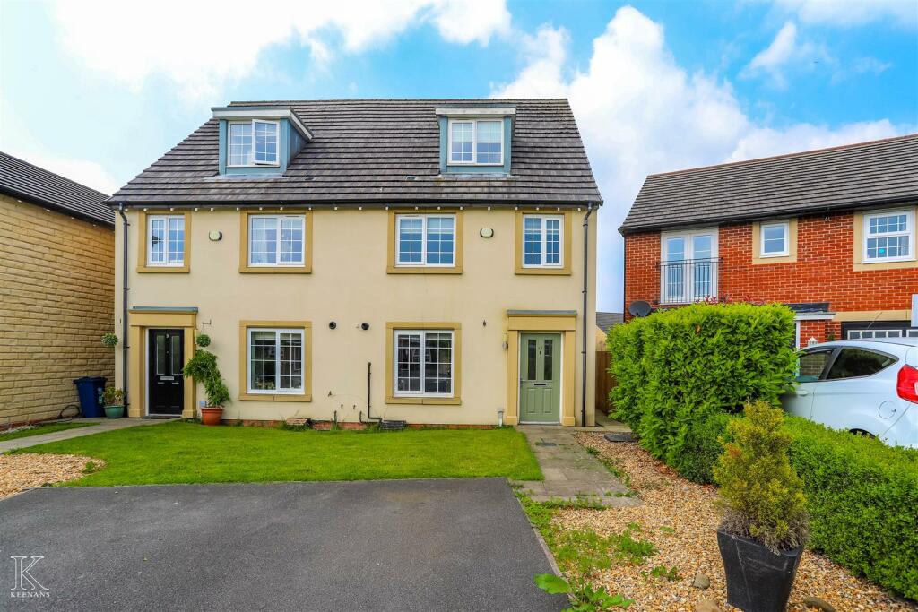 4 bedroom semidetached house for sale in Lune Road, Clitheroe, BB7