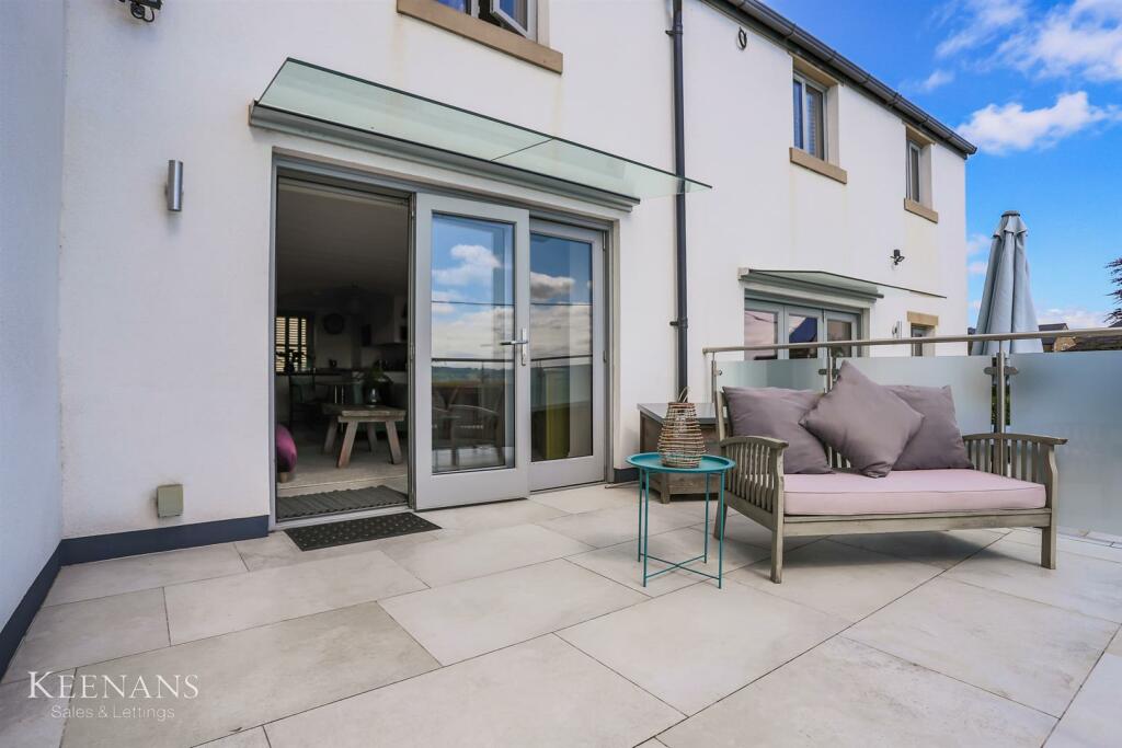 Additional property image - Whalley Road, Hurst Green