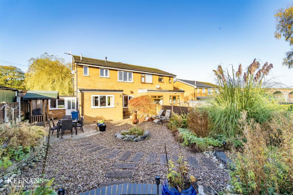 Additional property image - Walmsley Brow, Billington