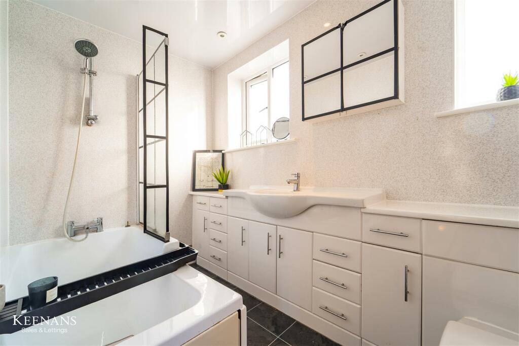 Additional property image - Walmsley Brow, Billington