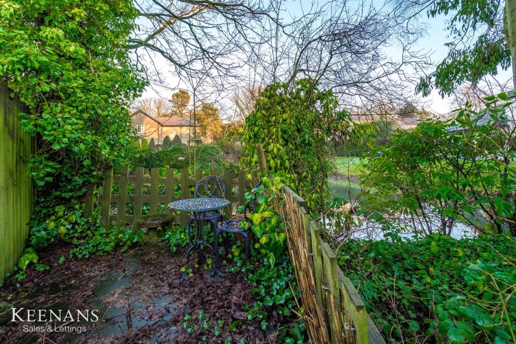 Additional property image - Elswick Gardens, Mellor