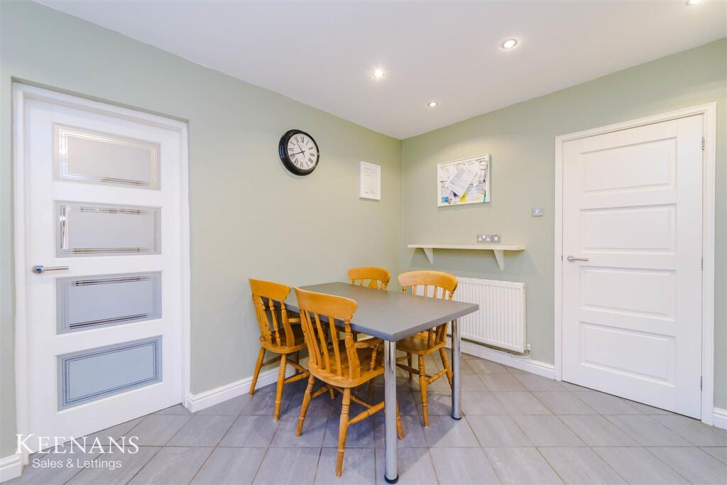 Additional property image - Elswick Gardens, Mellor