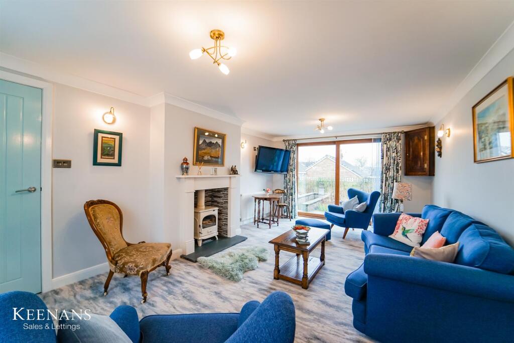 Additional property image - Glendale Drive, Mellor